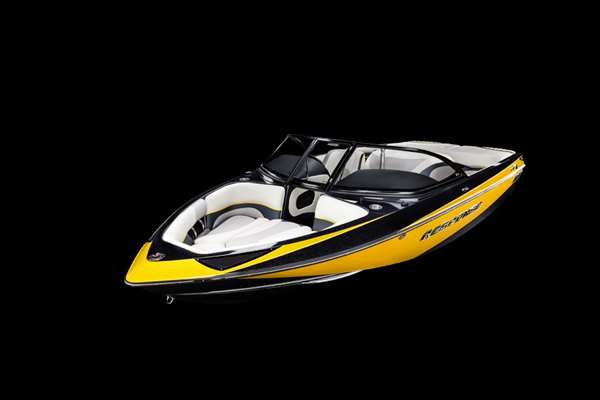 TXi_studio_front3-4_lowres