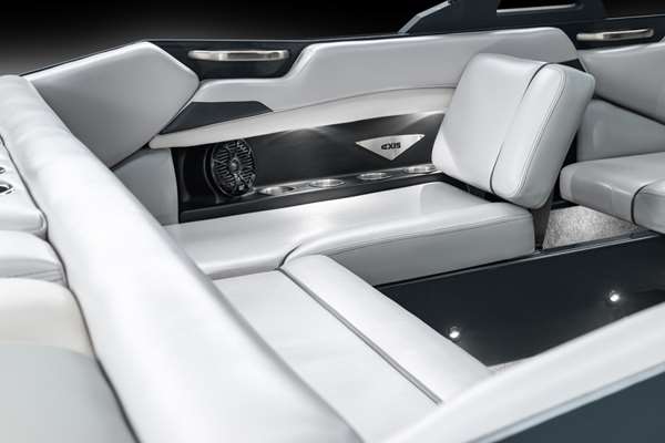 2016-Axis_A22_studio-ChillAx_lowres