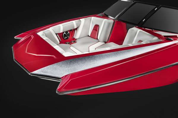 2019_Malibu_21MLX_Bow