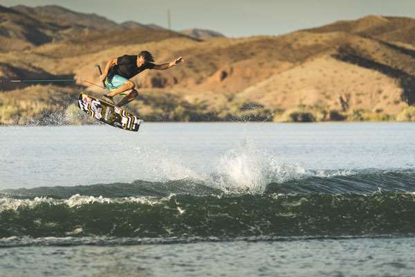 2019_Malibu_21MLX_Brian_Grubb_Trick