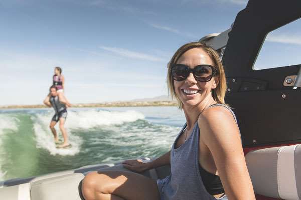 2019_Malibu_21MLX_Family_Time