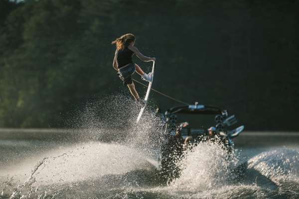 23_mxz_2021_Perfect_Wakeboarding_Conditions